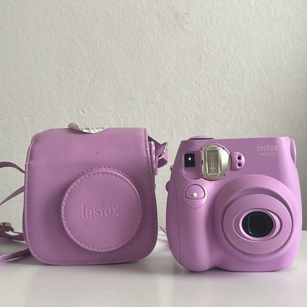 Fujifilm Instax Mini 7S - Picture 2 of 12